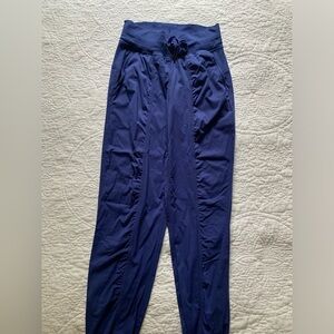 LULULEMON DANCE STUDIO JOGGERS